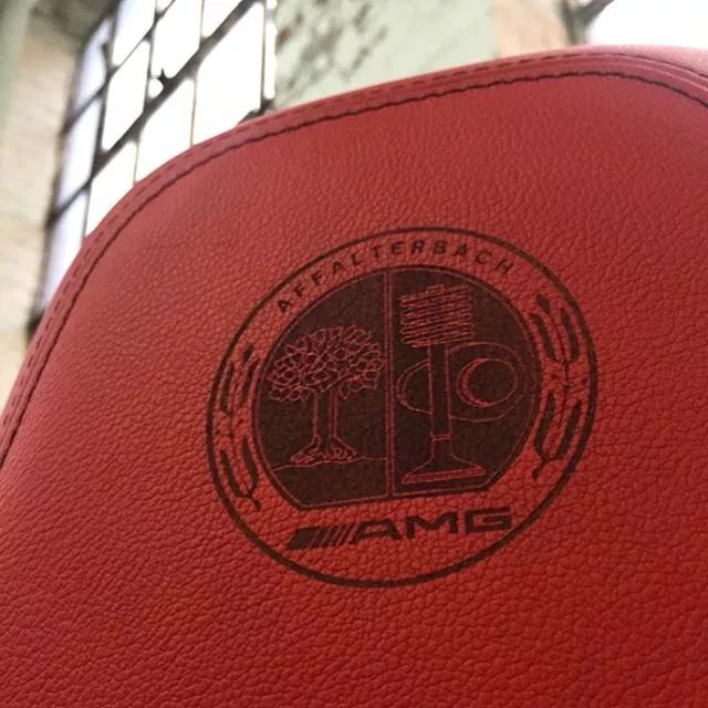 激光打標(biāo)黑科技在汽車內(nèi)飾改裝領(lǐng)域得應(yīng)用(圖10)